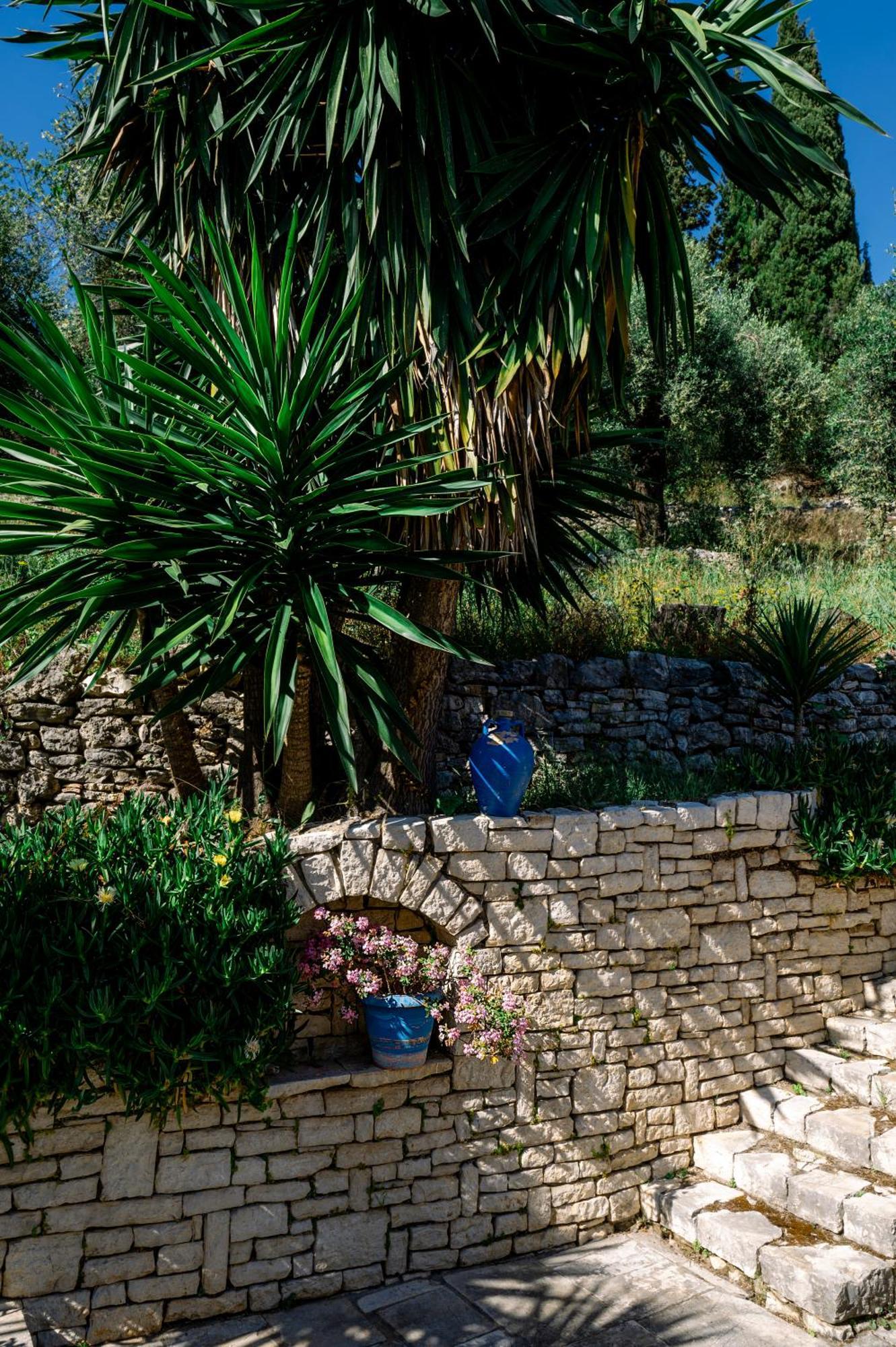 Nissaki Olive Press Villas Nisaki  ภายนอก รูปภาพ
