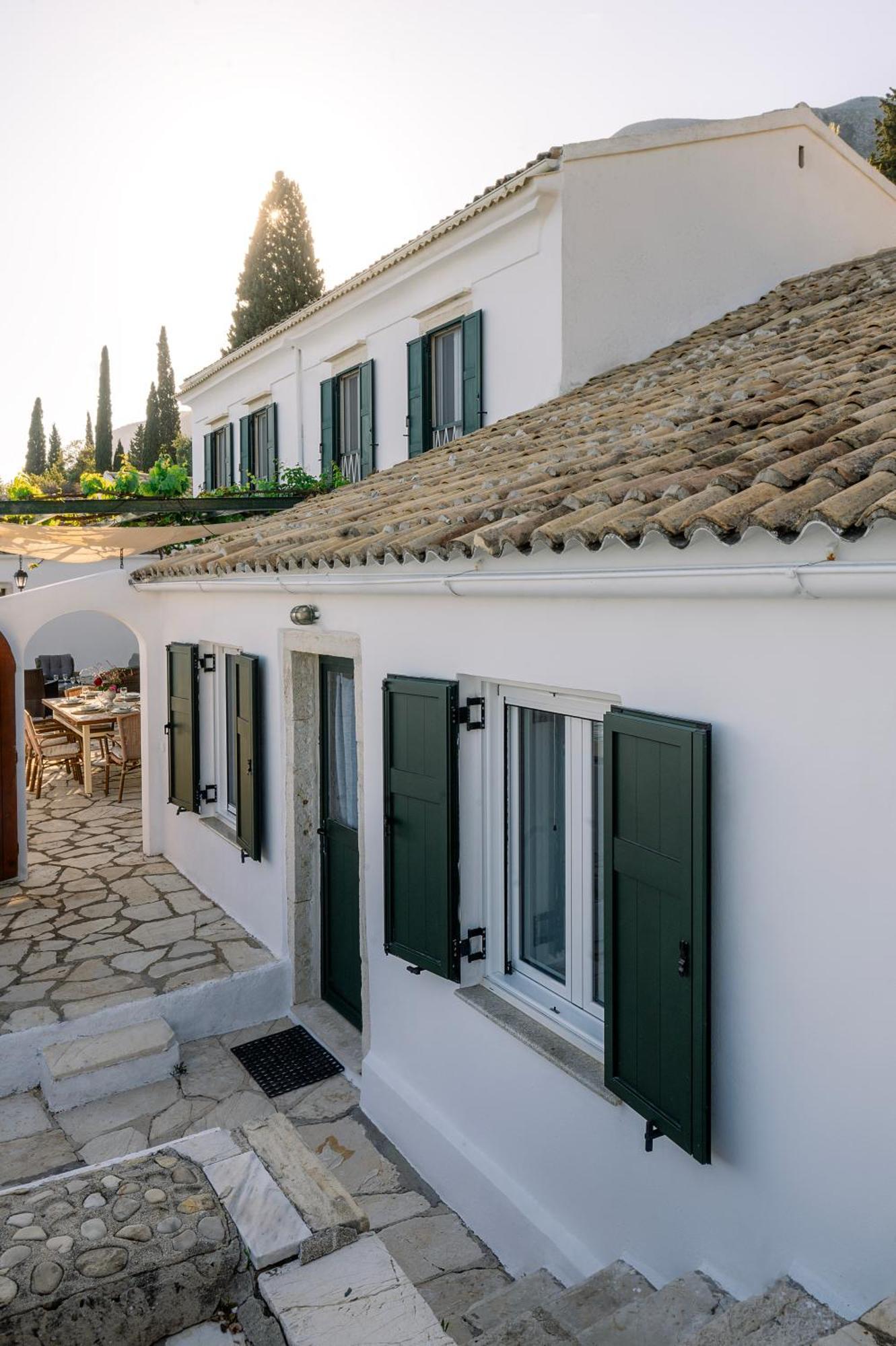 Nissaki Olive Press Villas Nisaki  ภายนอก รูปภาพ